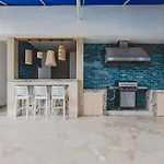 Cartagena frente a playa Ciudad Antigua 27