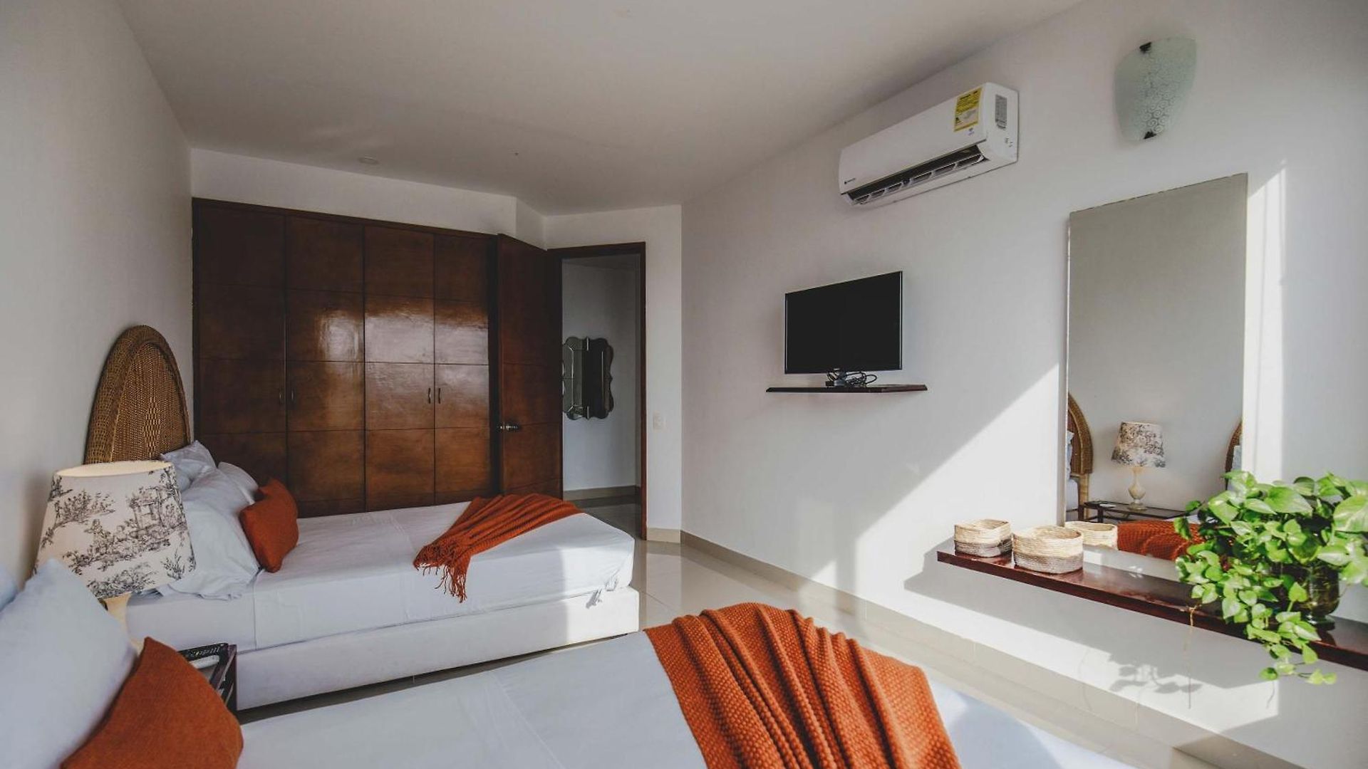 Skymar Luxury 27 Apartment *