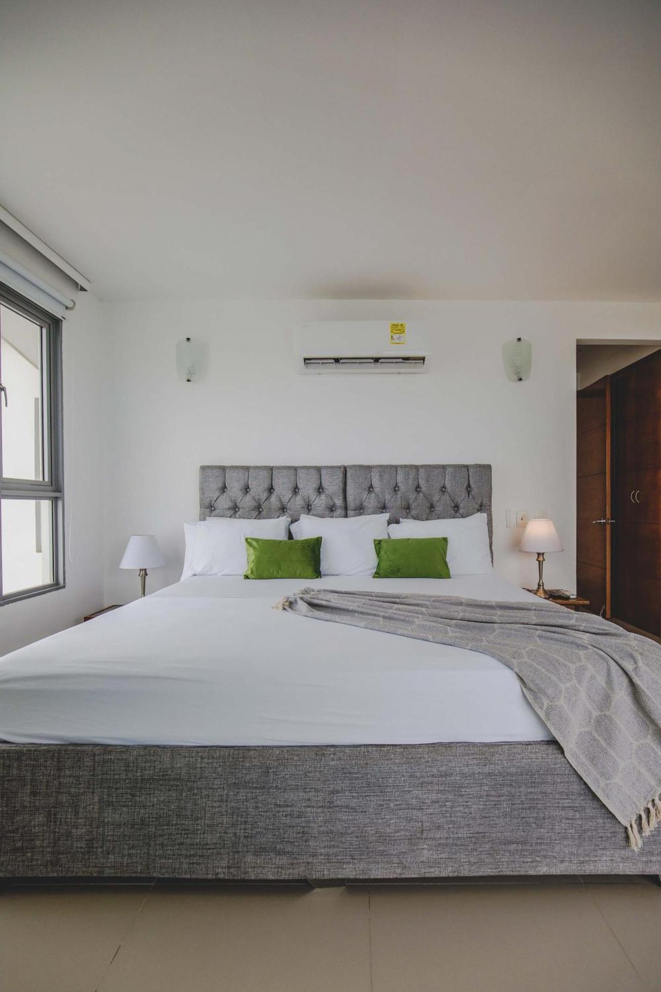 Skymar Luxury 27 Cartagena