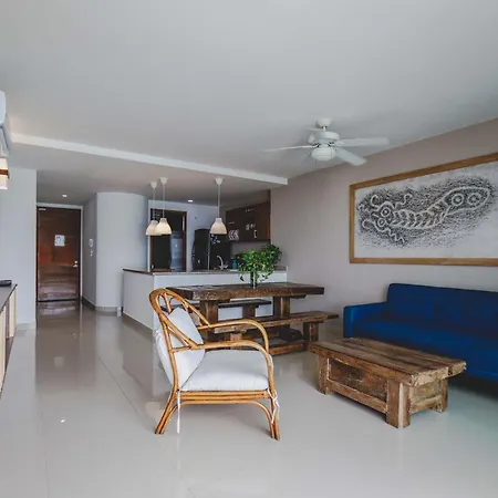 Skymar Luxury 27 *